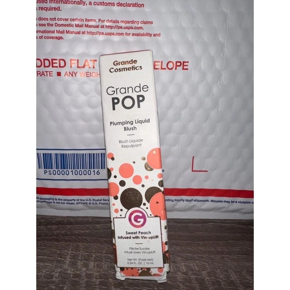 Grande Cosmetics Plumping‎ Liquid blush
